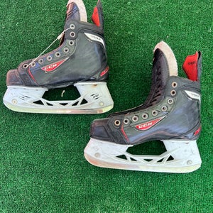 CCM RBZ Hockey Skates | Junior 3.5 | Regular | Back Heel Wear