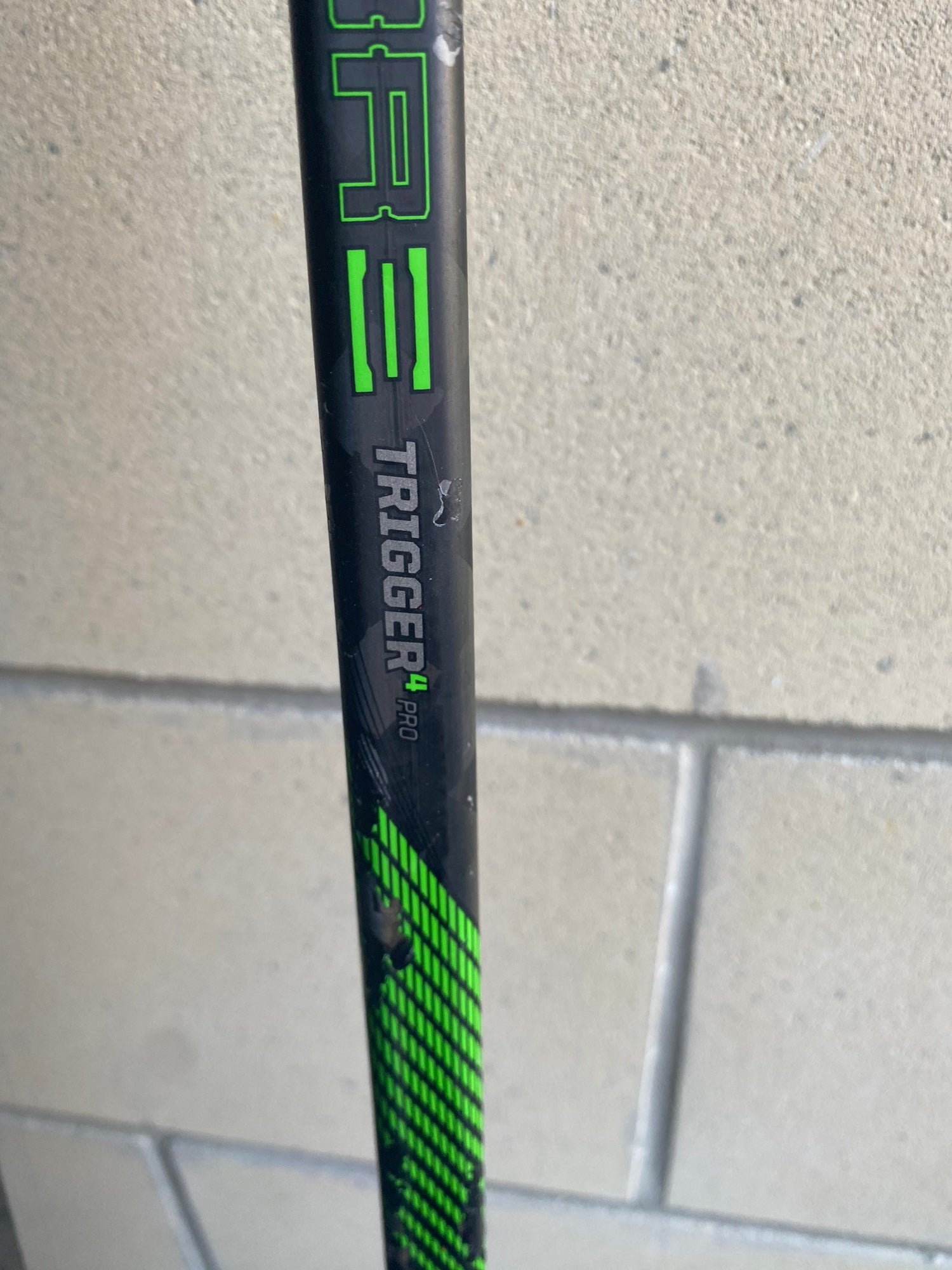 Used CCM 1052 GrooveLite Lefty Hockey Stick – cssportinggoods