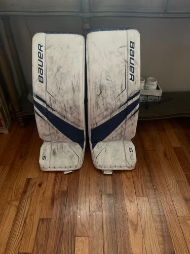Used 29" Bauer  Supreme S29 Goalie Leg Pads
