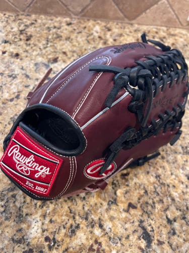 Right Hand Throw 12" Gold Glove Baseball Glove