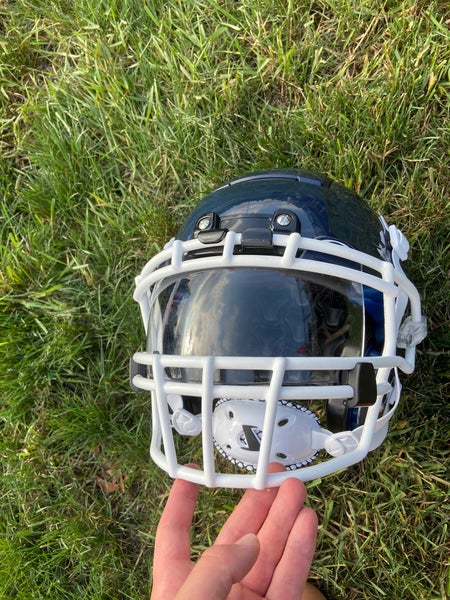 Schutt F7 LX1 - YOUTH – Green Gridiron, Inc.