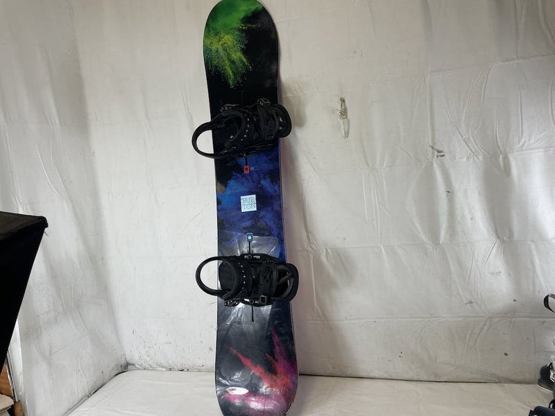 Used Burton Social 142 Cm Womens Snowboard W Burton Scribe Womens Md Bindings