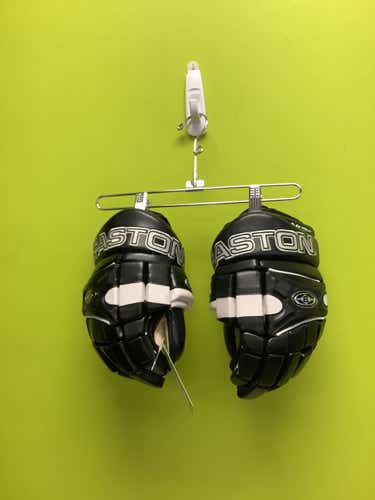 Used Easton Synergy 1100 13" Hockey Gloves