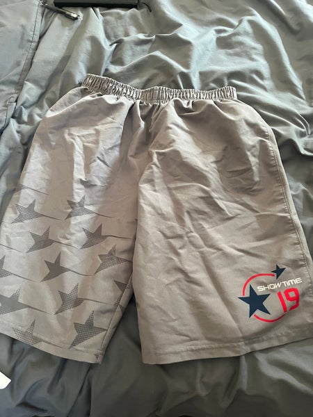 Maverick Showtime 2019 Shorts