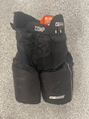 Used XL Bauer  Hockey Pants