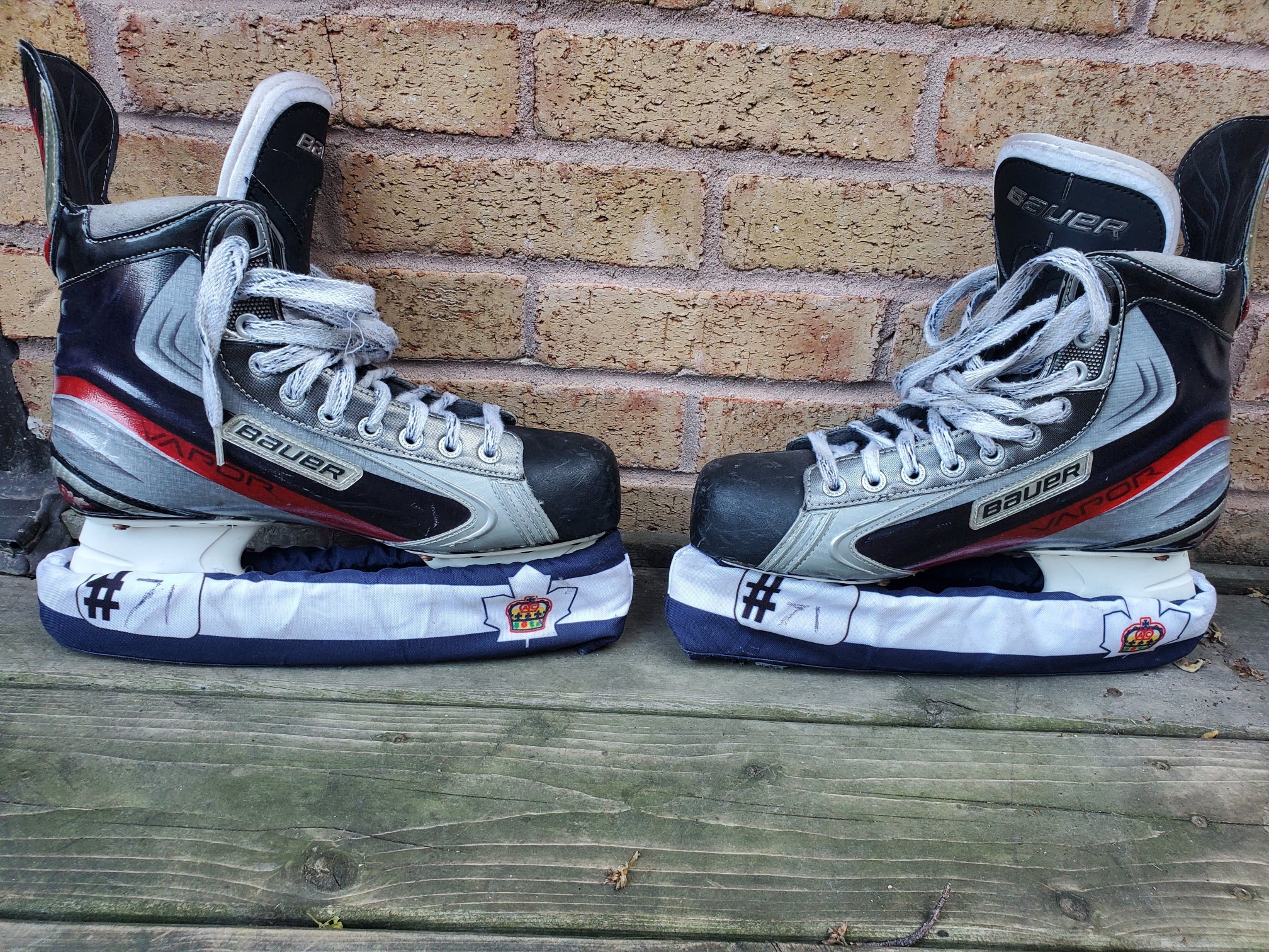 Senior Used Bauer Vapor APX Hockey Skates Regular Width Size 10