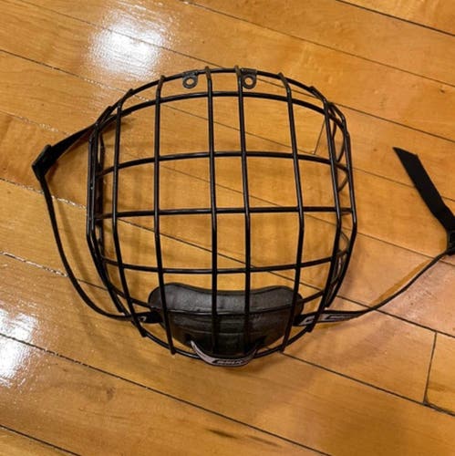 Large Bauer FM2500 Cage