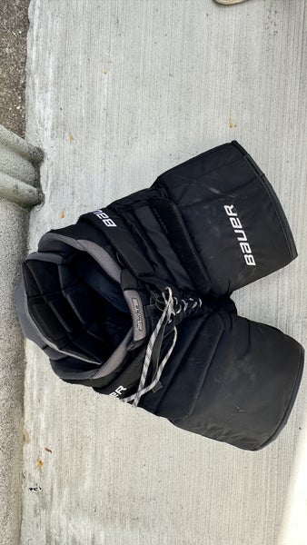 Used Medium Bauer Elite Hockey Goalie Pants