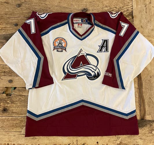 XL Vintage Colorado Avalanche 2001 Stanley Cup Jersey #77 Ray Bourque