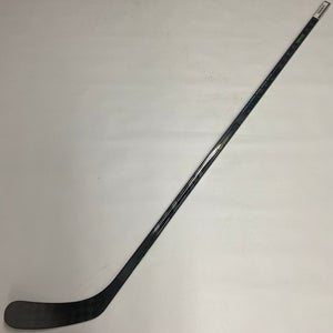 CCM RIBCORE TRIGGER 6 PRO RH PRO STOCK STICK GRIP 90 FLEX P90 BARZAL ISLANDERS NHL C(9923)