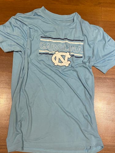 Mens UNC shirt new
