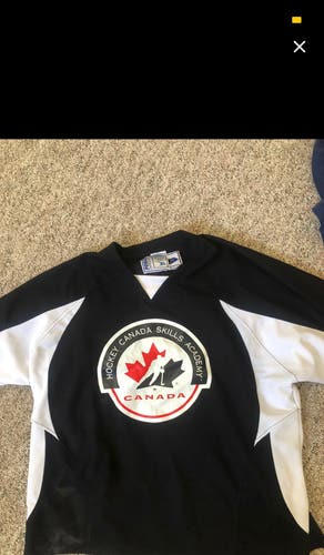 New Hockey Canada Skills Academy Practice Jersey