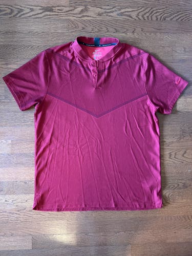 NEW Tiger Woods Nike Dri-Fit Shirt - Size L