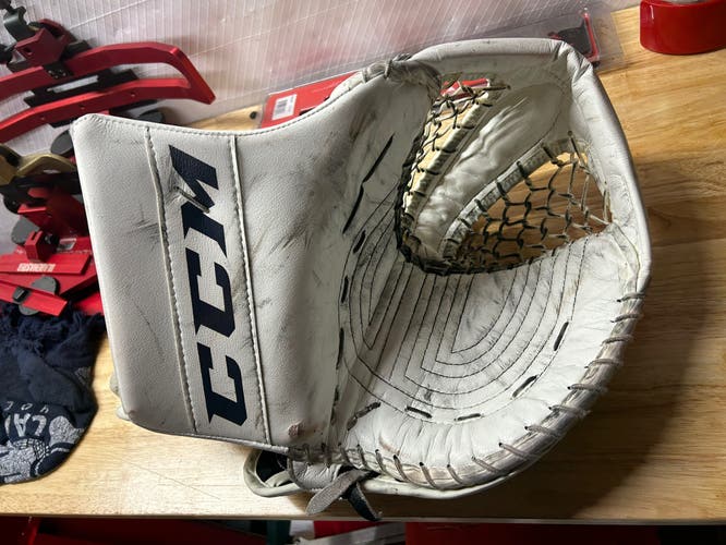 Bobrovsky CCM RetroFlex 580 Glove