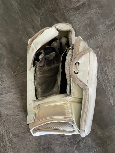 Vaughn Velocity V9 Pro Carbon Blocker