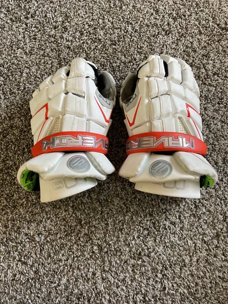 Custom Maverick M4 Gloves