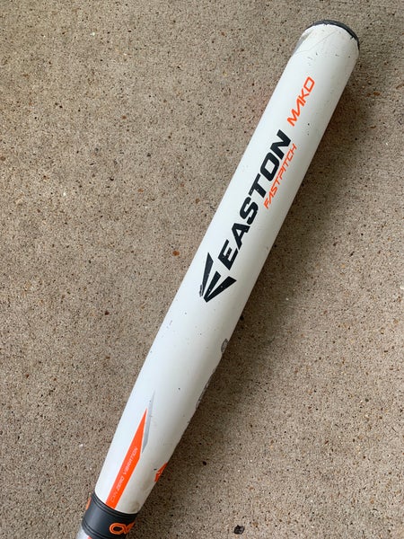 Used 2015 Easton Mako Composite Bat -9 24OZ 33"