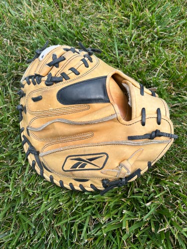 Reebok VR6000 Pro Series 33.5 Inch Catchers Mitt VRPROCM-O