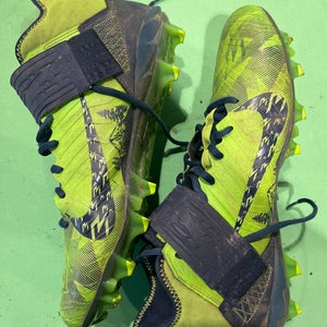 Used Men's 11.5 Molded Russell Wilson Nike Cleats