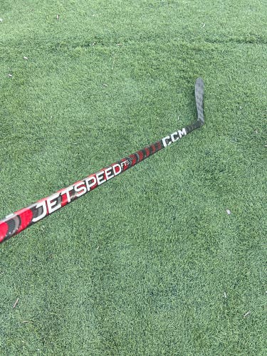 Used CCM JetSpeed FT5 Pro - 70 Flex P28 (Stock Height)