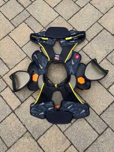 Used Large CCM Tacks AS-V Pro Shoulder Pads