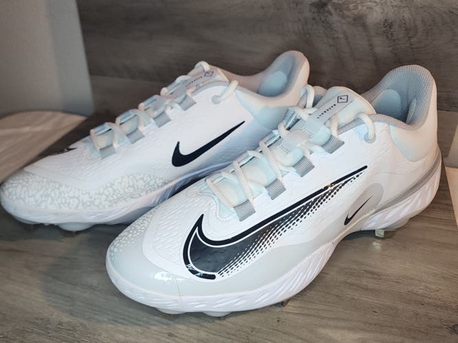 New Adult Men's Size 11.5 (Women's 12.5) Nike alpha huarache elite 4