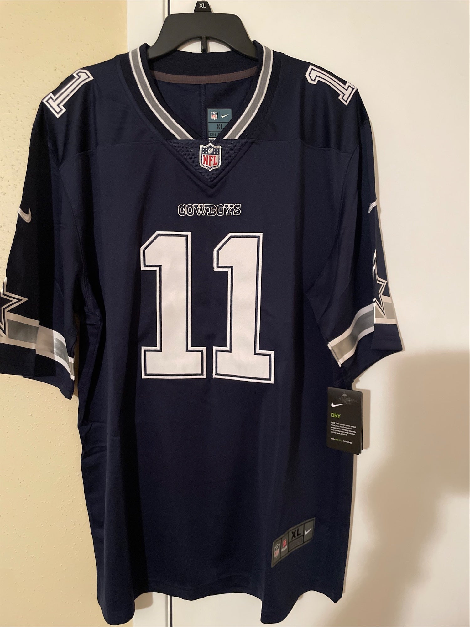 REEBOK Dallas Cowboys Dez Bryant NFL Jersey Men's Small