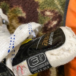 Used Bauer Regular Width  Size 3.5 Supreme S27 Hockey Skates
