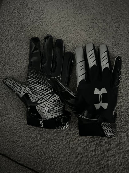 Under Armour Men's F7 Novelty Black Football Gloves XL