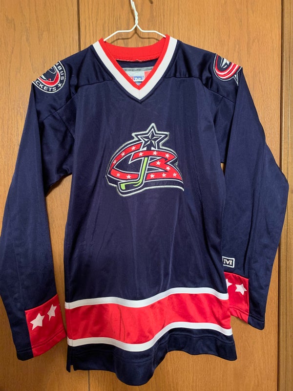 CCM Columbus Blue Jackets NHL Vintage Style Jersey Pullover Womans S