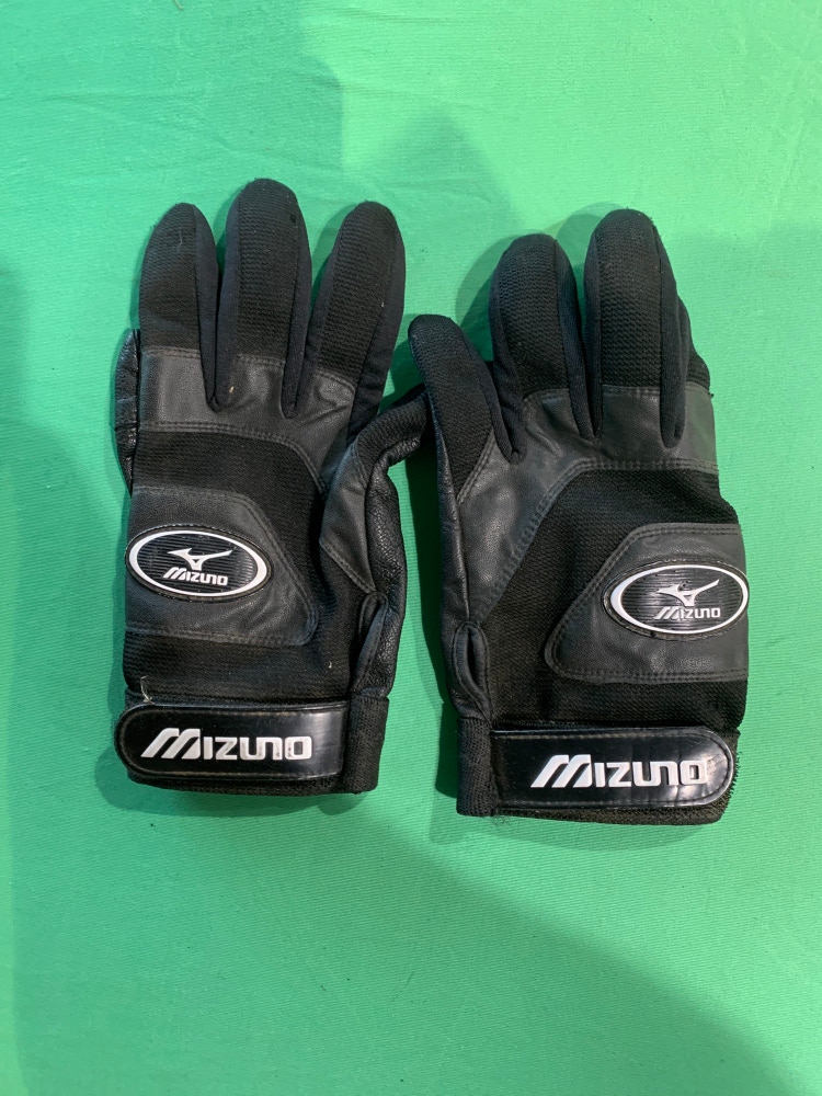 Used Small Mizuno Batting Gloves