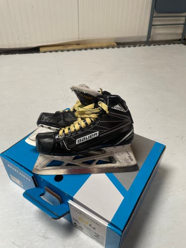 Used Bauer Regular Width  Size 6 Supreme S170 Hockey Goalie Skates