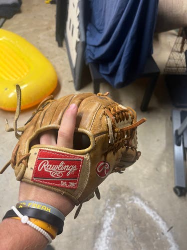 Infield 11.5" Gold Glove Elite Baseball Glove