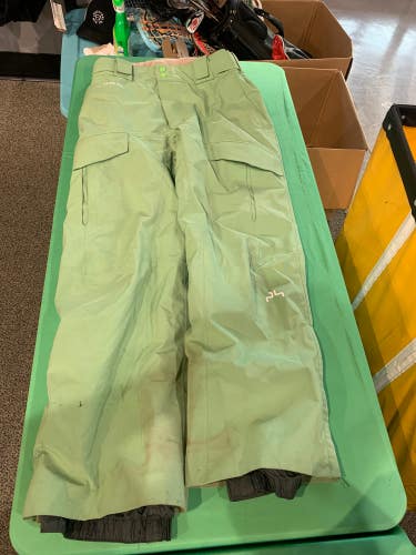 Summit Green Adult Used Large Pants