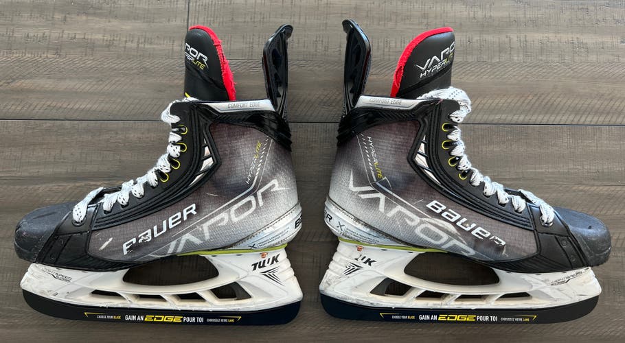 Used Bauer  Size 7 Vapor Hyperlite Hockey Skates