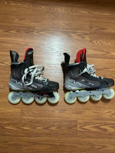 Bauer Vapor Hyperlite Hockey Skate
