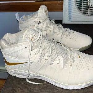 Huarache Lacrosse Shoe