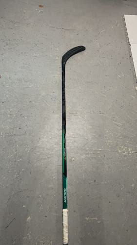 Senior Left Hand P92 Pro Stock Vapor Hyperlite Hockey Stick