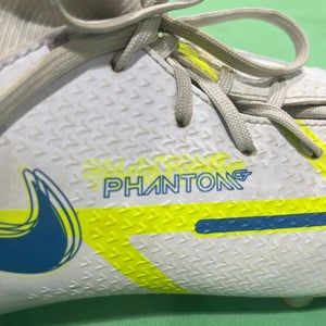 Women's 7.0 Nike Phantom GT Cleats