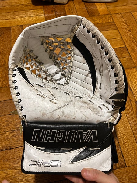 Used Vaughn Epic 8800 SR Catcher