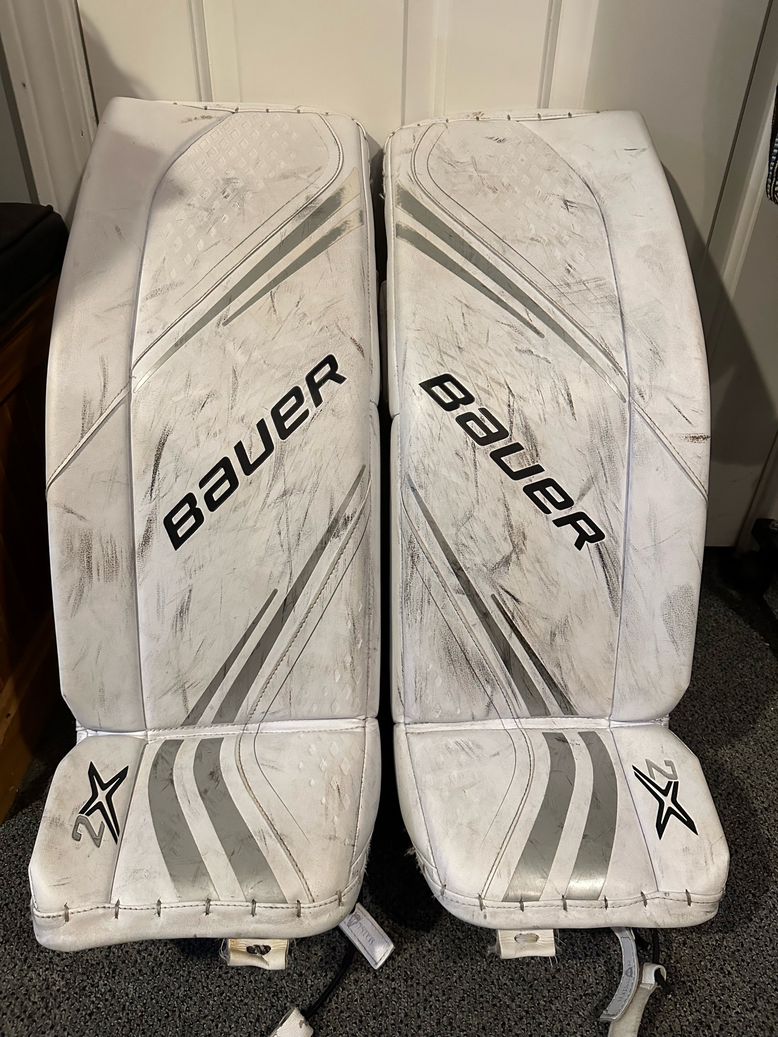 Used Bauer Vapor 2X Goalie Leg Pads