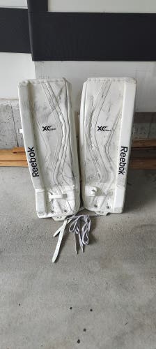 Used 29" Goalie Leg Pads