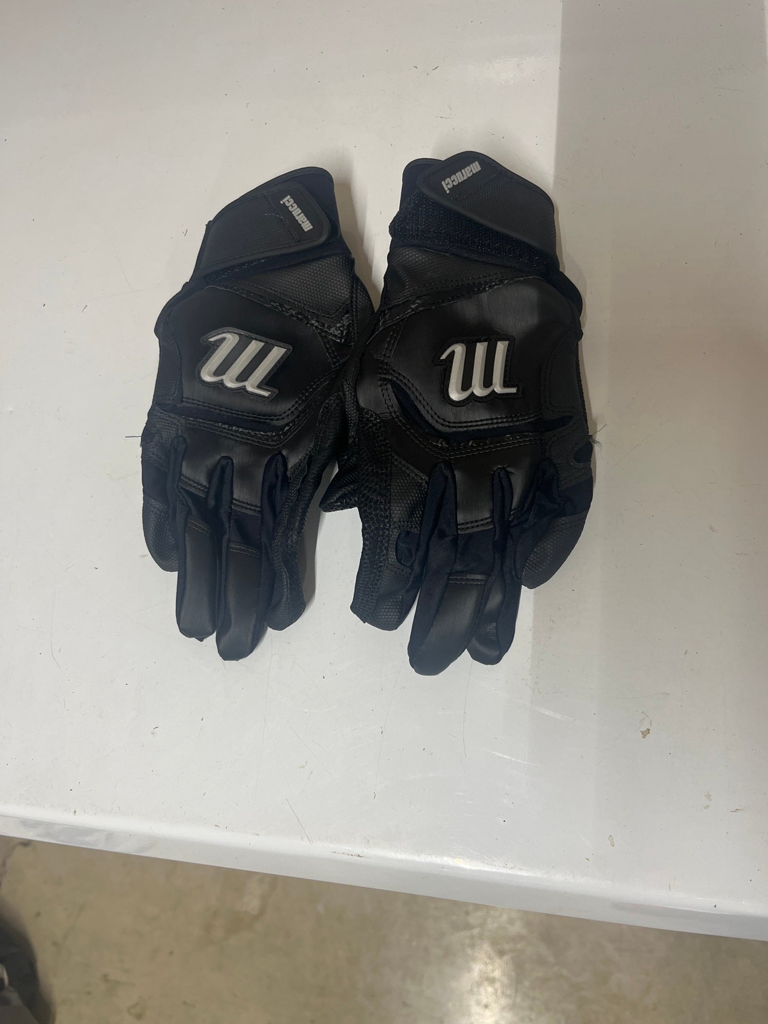 Crux Batting Gloves