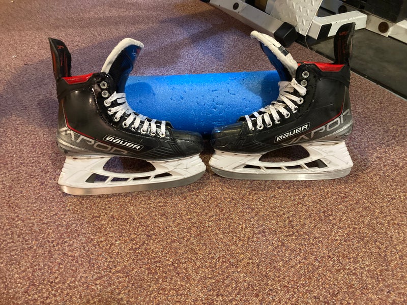 Senior Used Bauer Vapor 3X Hockey Skates Regular Width Size 9