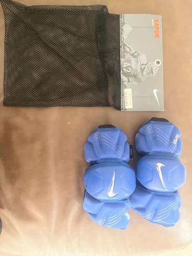 New Medium Nike Vapor Arm Pads