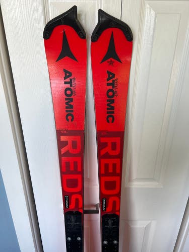 Atomic FIS Women's SL 2021 Race Ski