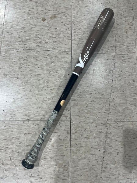 Used Tatis JR Pro Reserve Birch Victus Wood Bat 29"