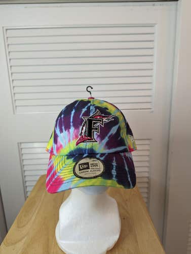 NWS Florida Marlins New Era Tye Dye Casual Classic Strapback Hat