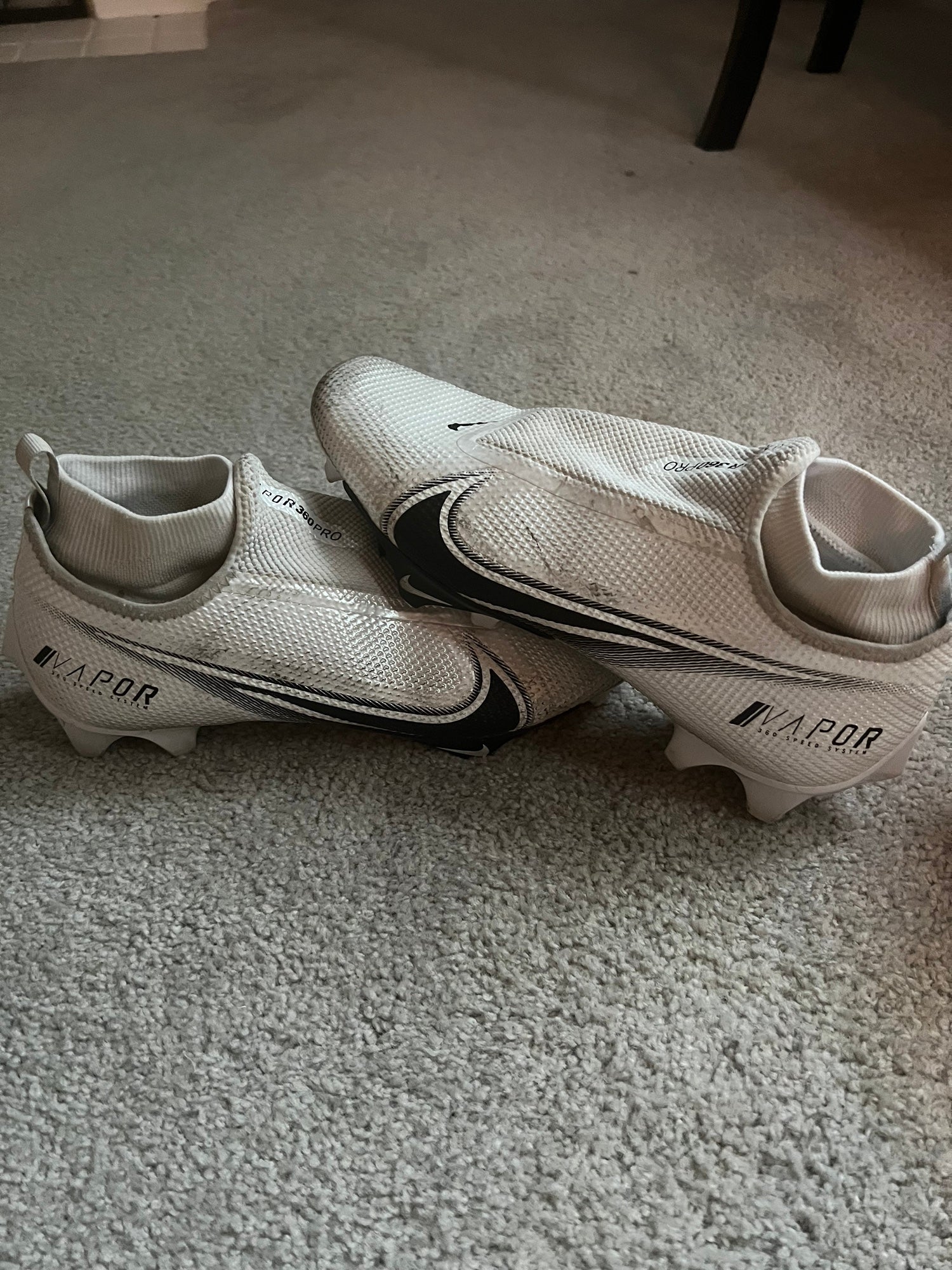 Used Nike VAPOR EDGE PRO 360 Senior 15 Football Cleats Football Cleats