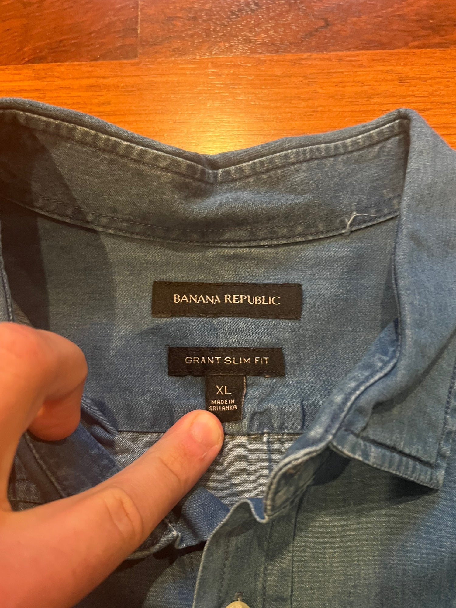 Banana Republic Grant Slim Fit Denim Shirt Button Down XL - New